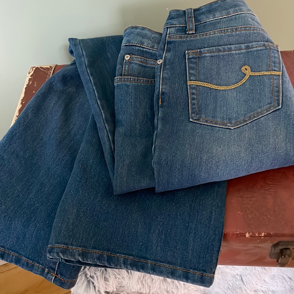 Bootcut Bill Blass Size 12